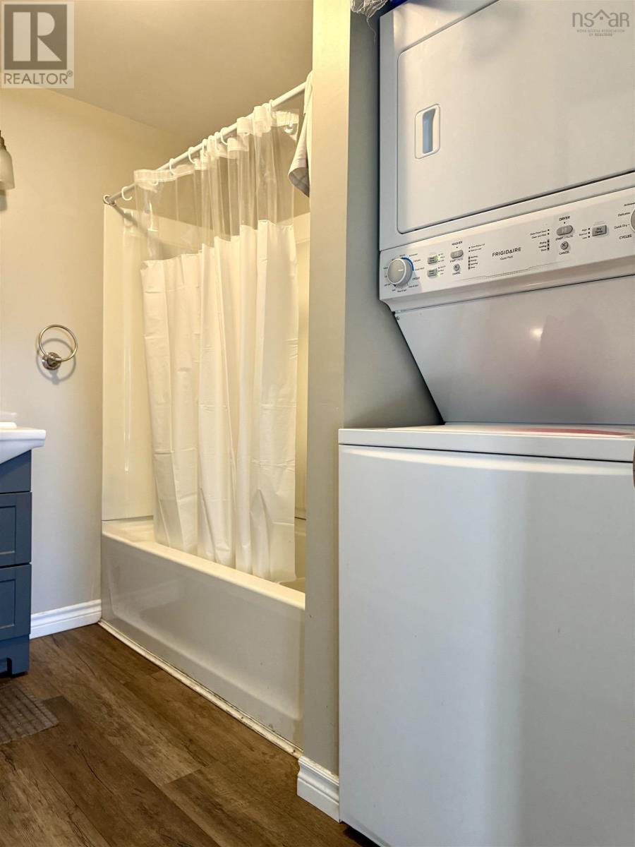 128 Main Street, Springhill, Nova Scotia  B0M 1X0 - Photo 17 - 202526769