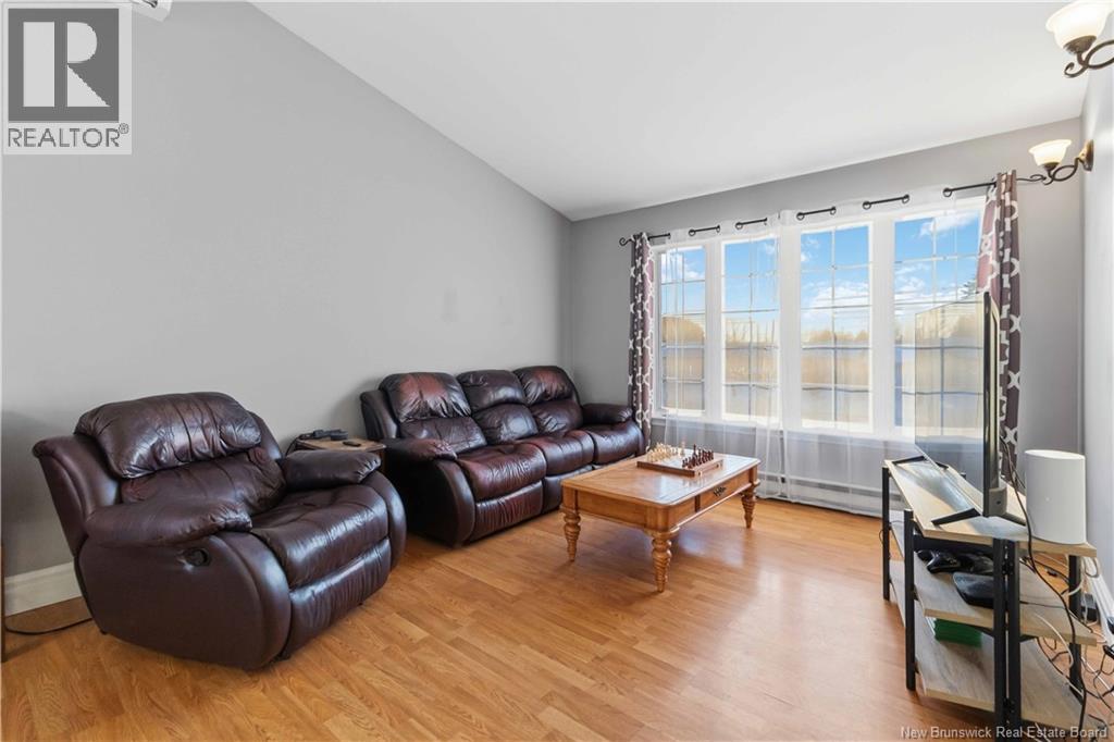 331 Thomas Street, Dieppe, New Brunswick  E1A 2C3 - Photo 7 - NB132521