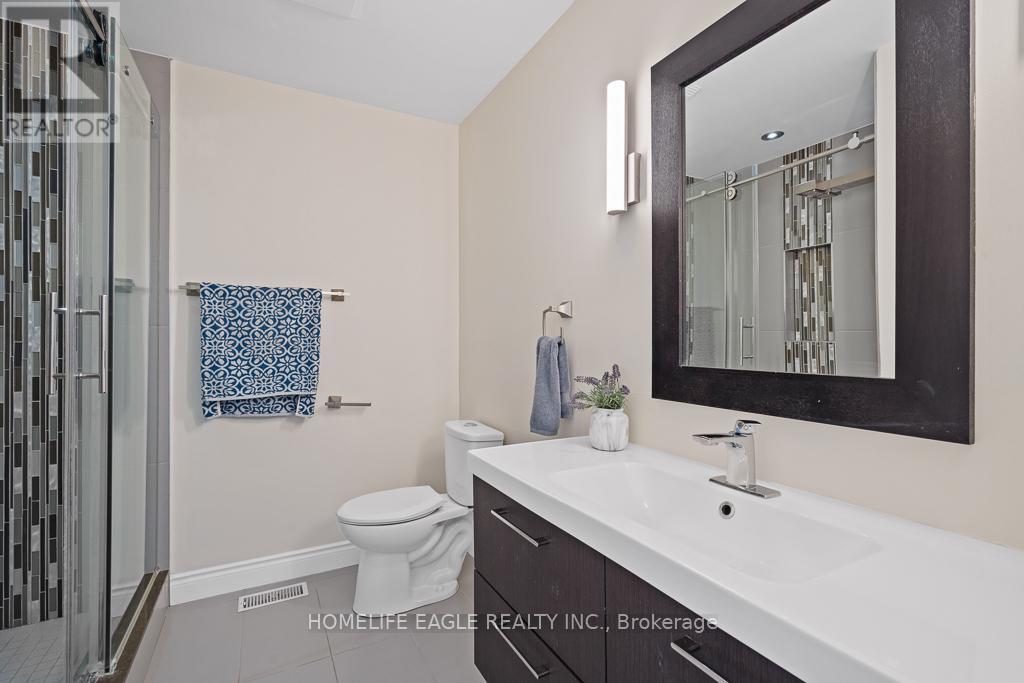 98 Lowther Avenue, Richmond Hill, Ontario  L4E 4P3 - Photo 19 - N12742588