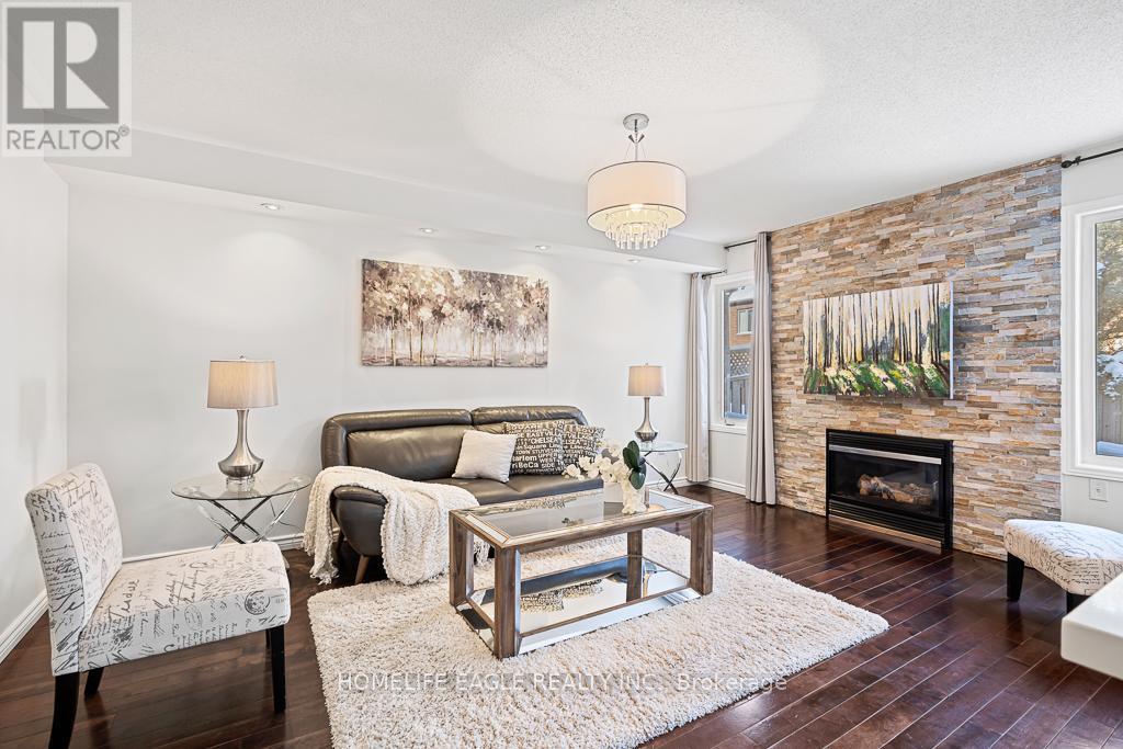 98 Lowther Avenue, Richmond Hill, Ontario  L4E 4P3 - Photo 7 - N12742588