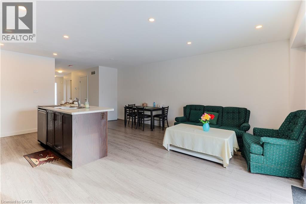 105 Pony Way, Kitchener, Ontario  N2R 0R8 - Photo 9 - 40801772