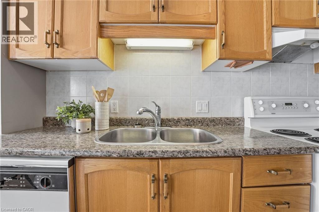 88 Pirie Drive Unit# 5, Dundas, Ontario  L9H 6Y9 - Photo 12 - 40801125