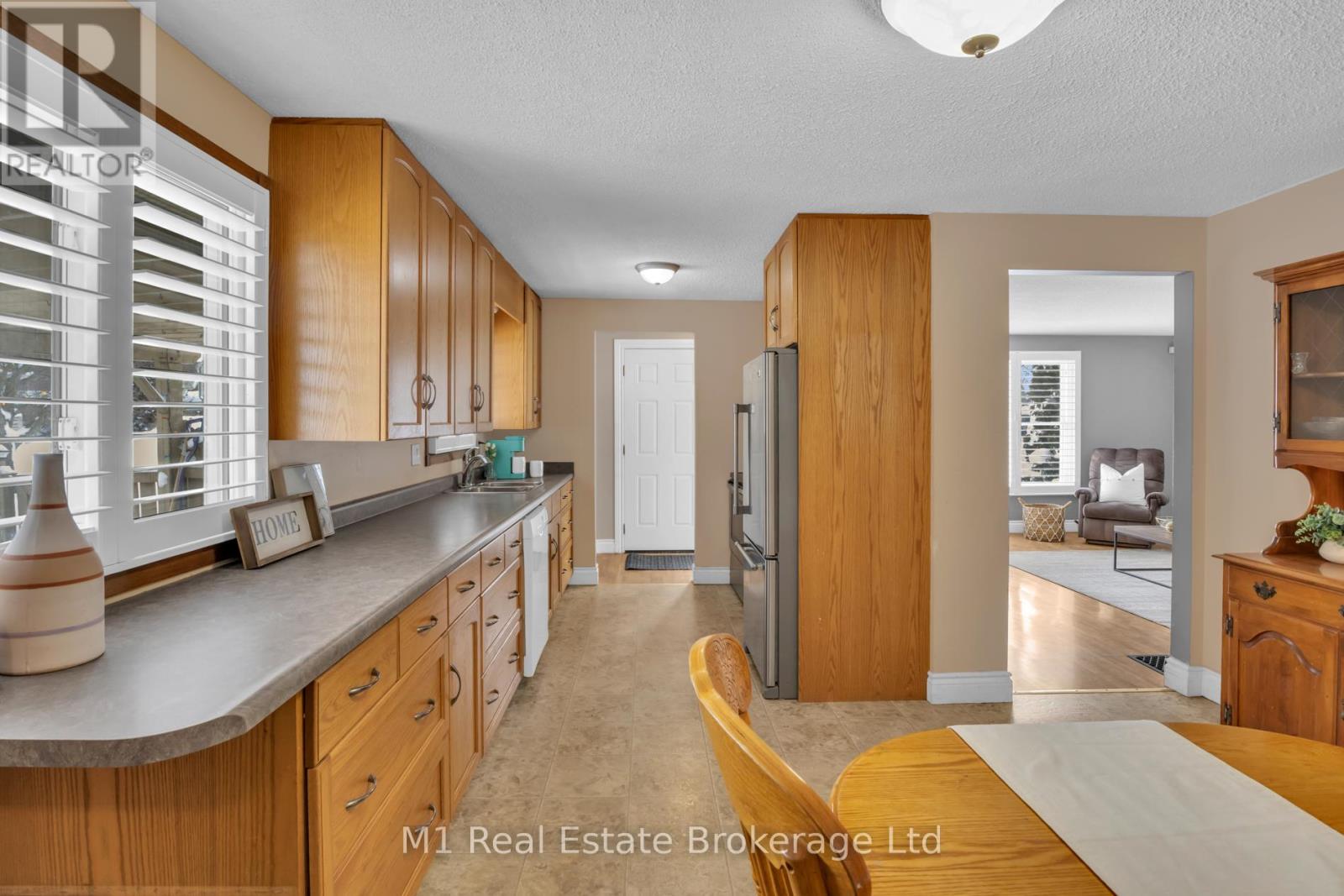 506 Mctavish Street, Centre Wellington, Ontario  N1M 3C7 - Photo 10 - X12742896