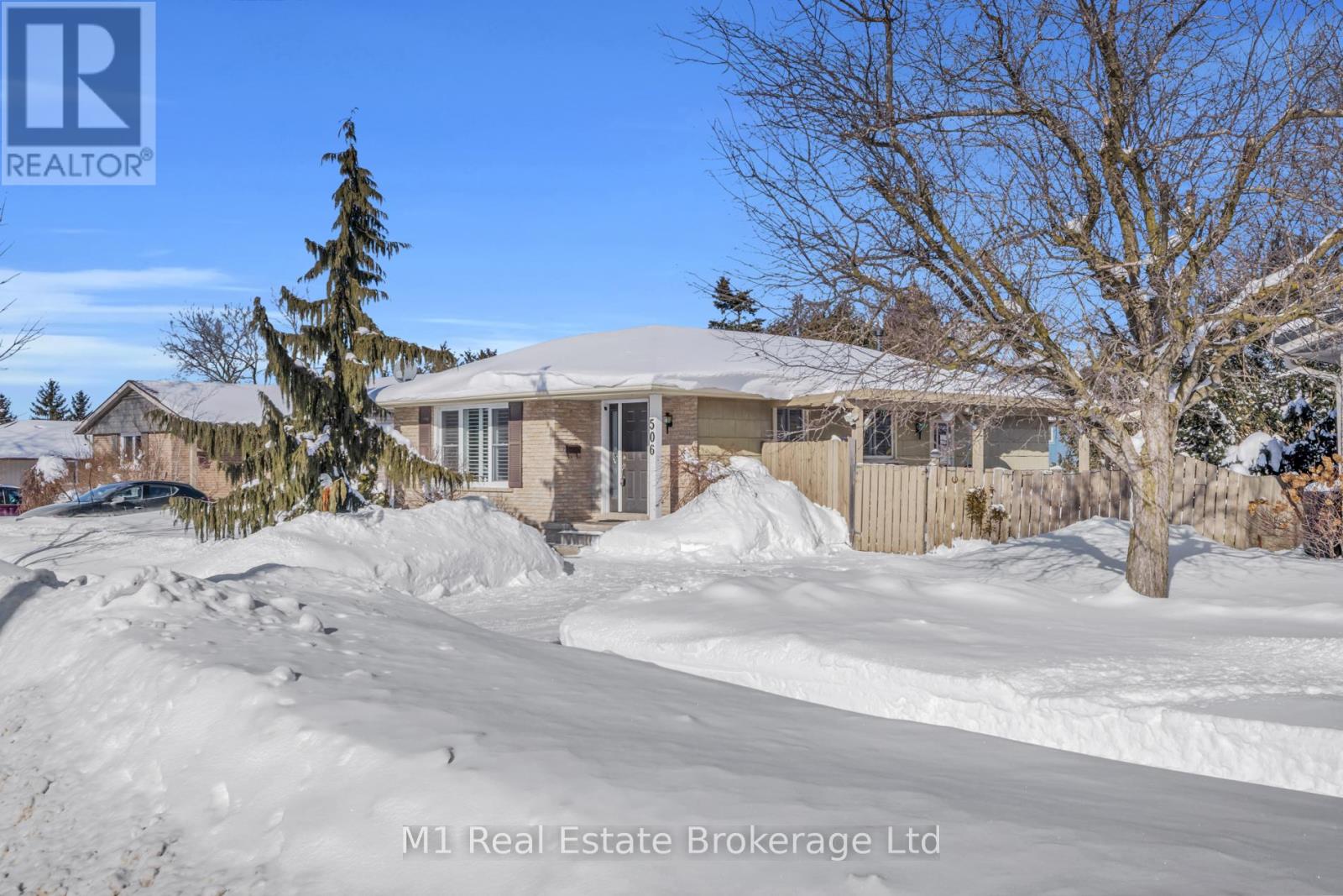 506 Mctavish Street, Centre Wellington, Ontario  N1M 3C7 - Photo 2 - X12742896