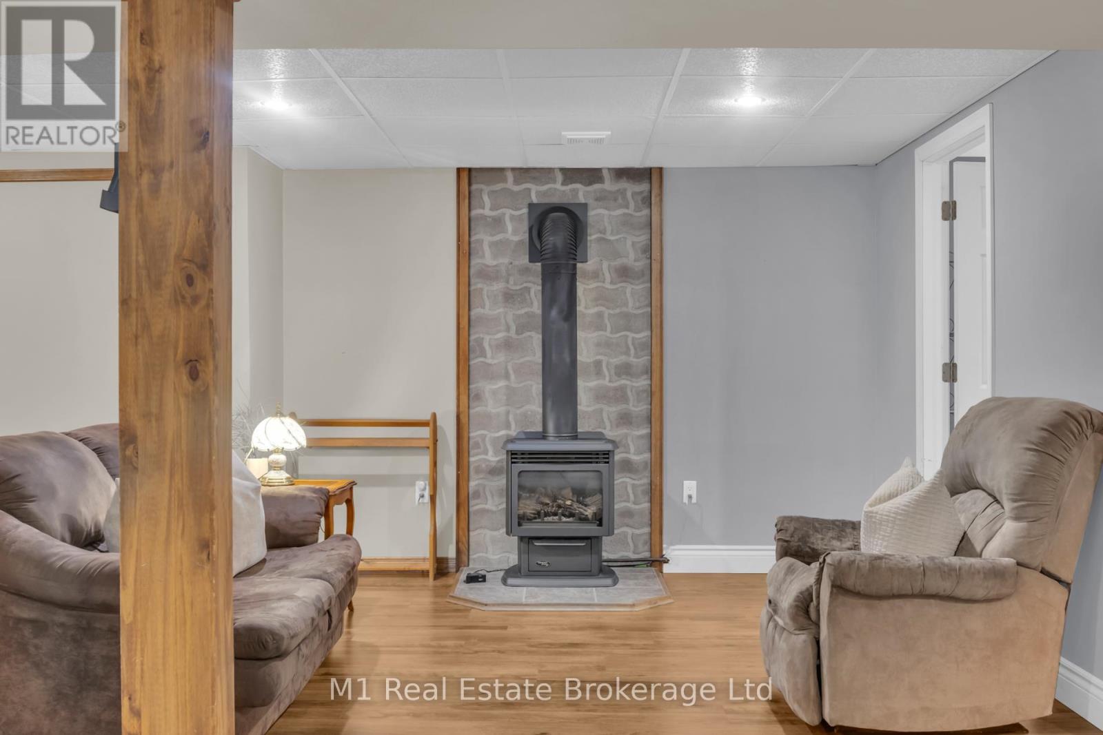 506 Mctavish Street, Centre Wellington, Ontario  N1M 3C7 - Photo 26 - X12742896