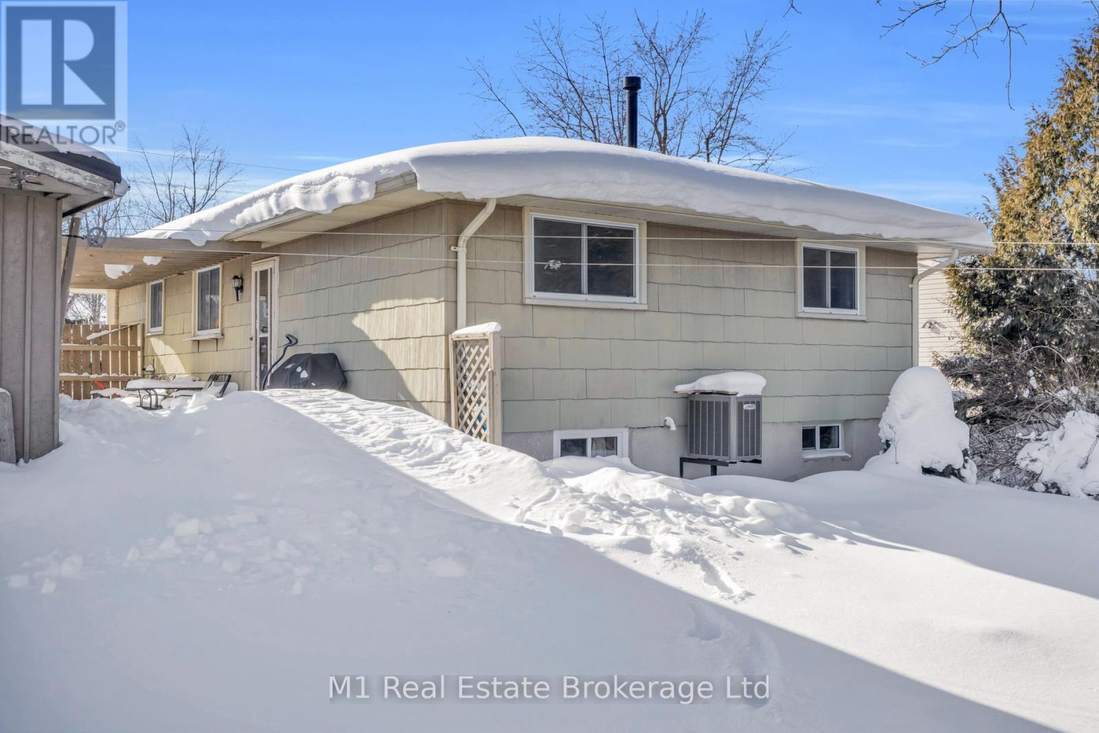 506 Mctavish Street, Centre Wellington, Ontario  N1M 3C7 - Photo 35 - X12742896