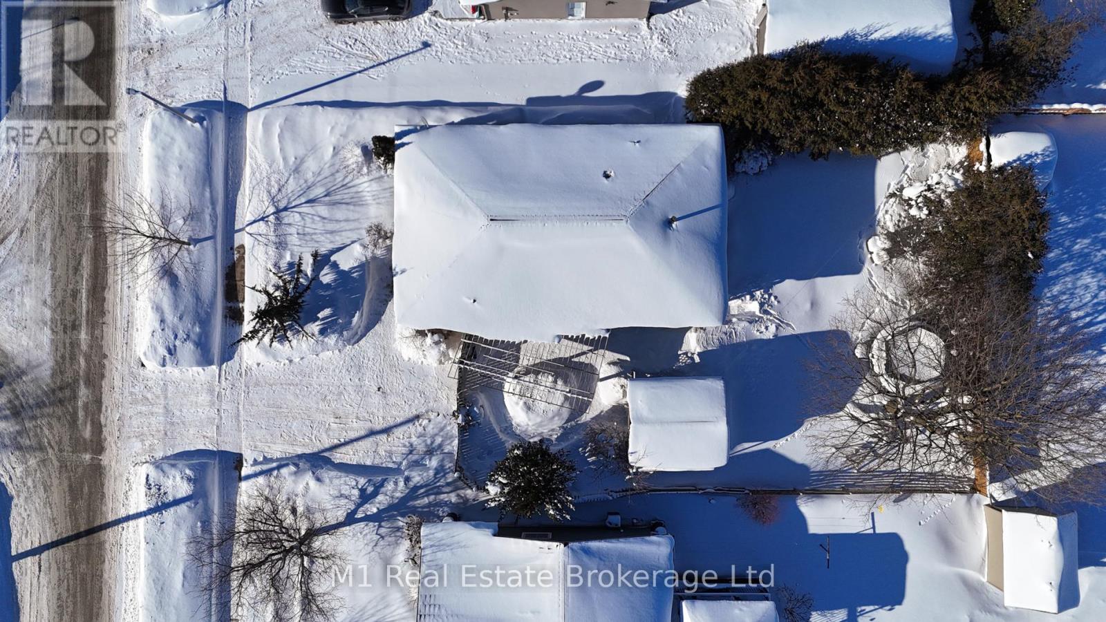 506 Mctavish Street, Centre Wellington, Ontario  N1M 3C7 - Photo 38 - X12742896