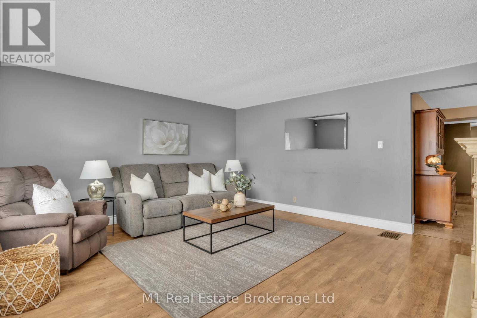 506 Mctavish Street, Centre Wellington, Ontario  N1M 3C7 - Photo 8 - X12742896