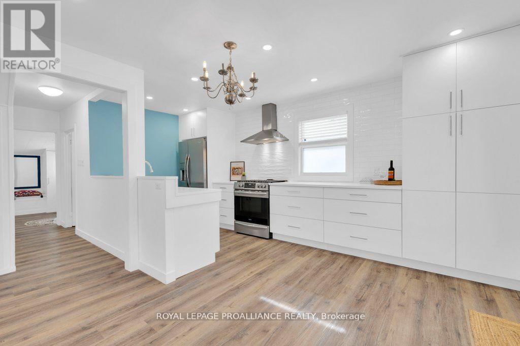 61 Delaney Street, Quinte West, Ontario  K8V 4L7 - Photo 7 - X12742890