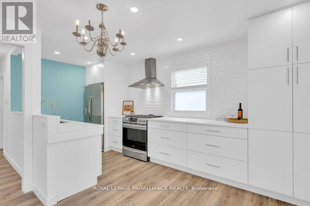 61 Delaney Street, Quinte West, Ontario  K8V 4L7 - Photo 8 - X12742890