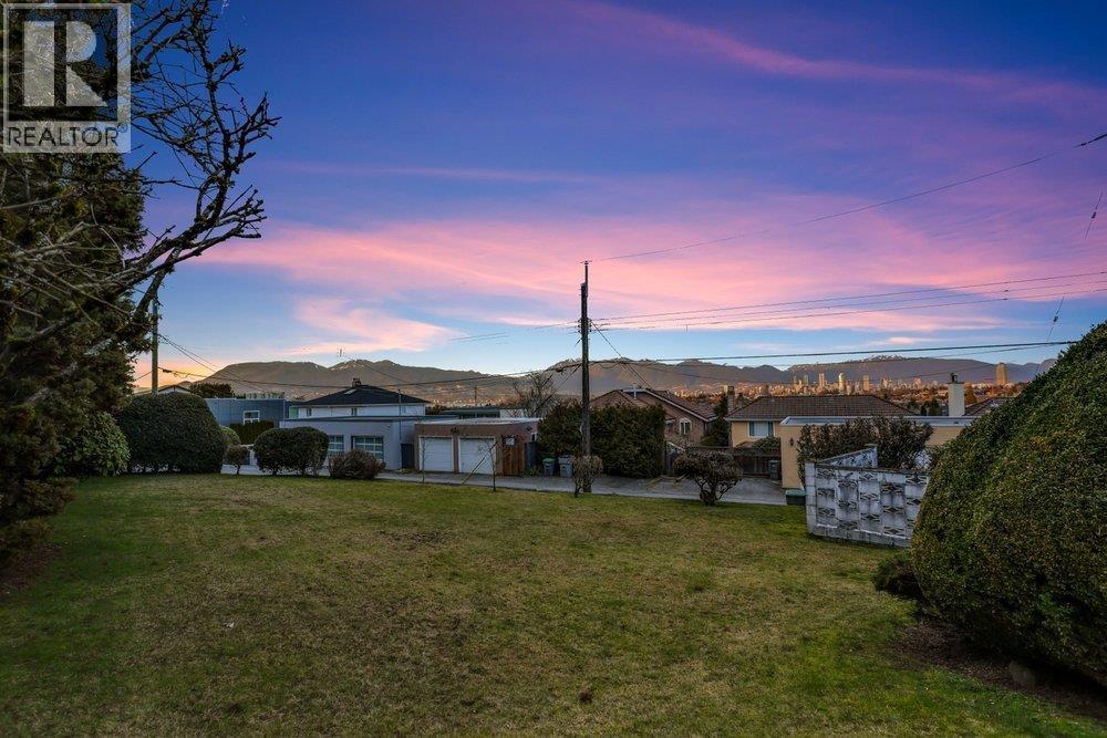 4180 Quesnel Drive, Vancouver, British Columbia  V6L 2X6 - Photo 27 - R3081471