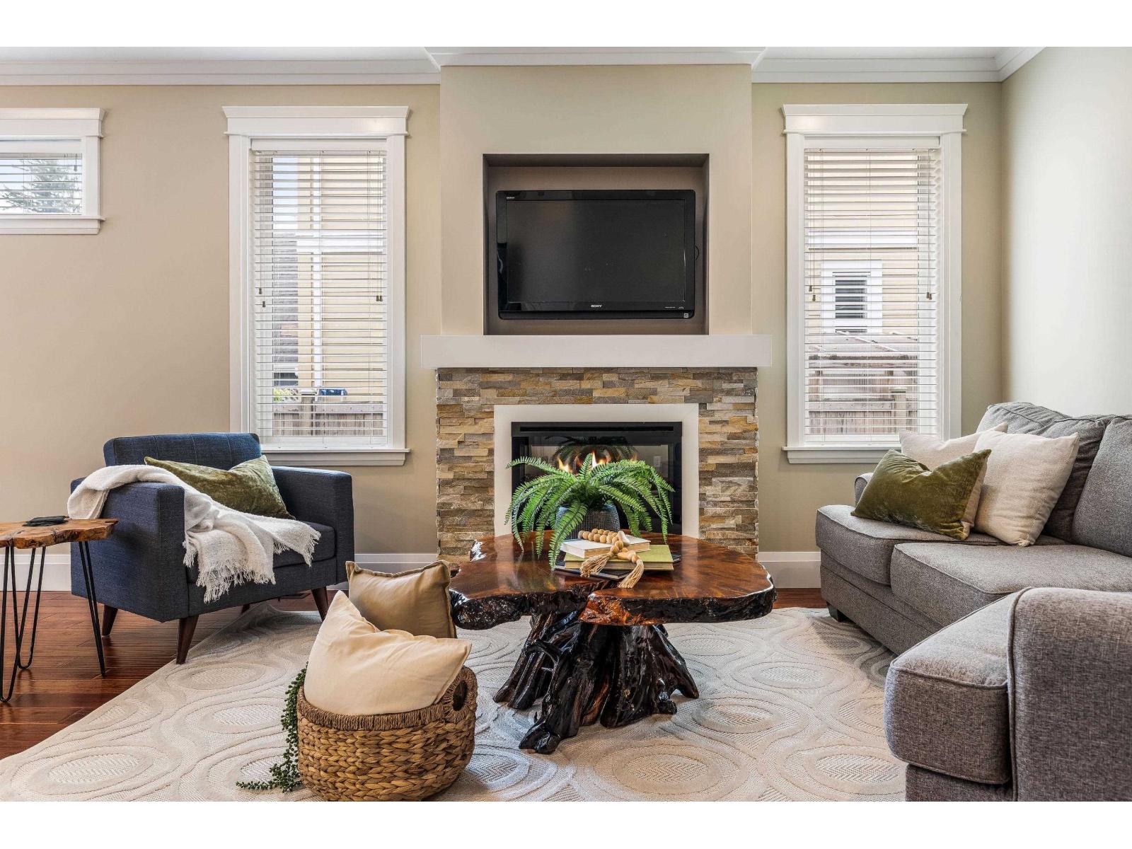 2 5882 Cowichan Street, Garrison Crossing, Chilliwack, British Columbia  V2R 0G8 - Photo 8 - R3084902