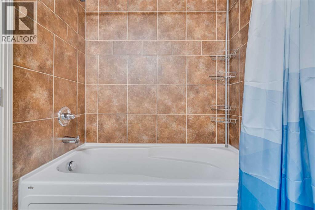 1315, 92 Crystal Shores Road, Okotoks, Alberta  T1S 2M8 - Photo 16 - A2281716