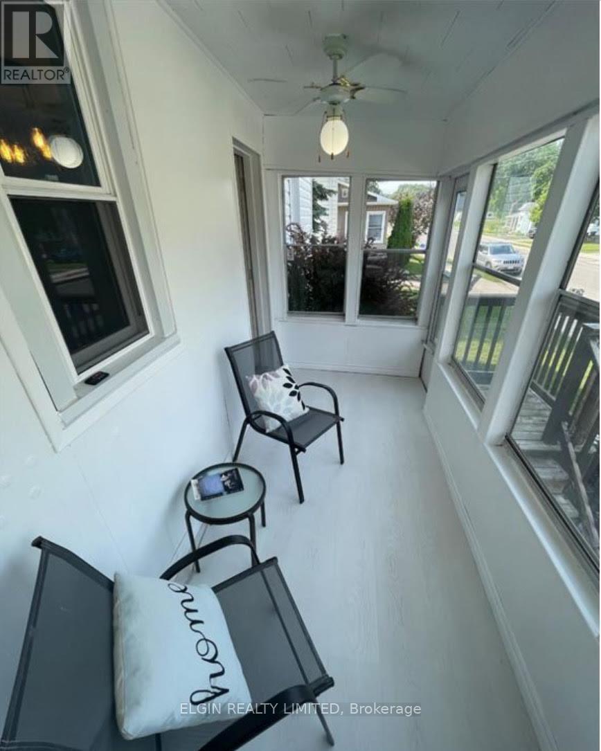 115 Balaclava Street, St. Thomas, Ontario  N5P 3C8 - Photo 2 - X12742836