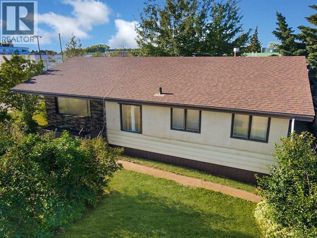 5105 48th Street, High Prairie, Alberta