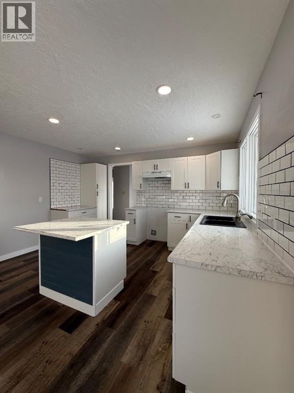 5105 48th Street, High Prairie, Alberta  T0G 1E0 - Photo 7 - A2262403