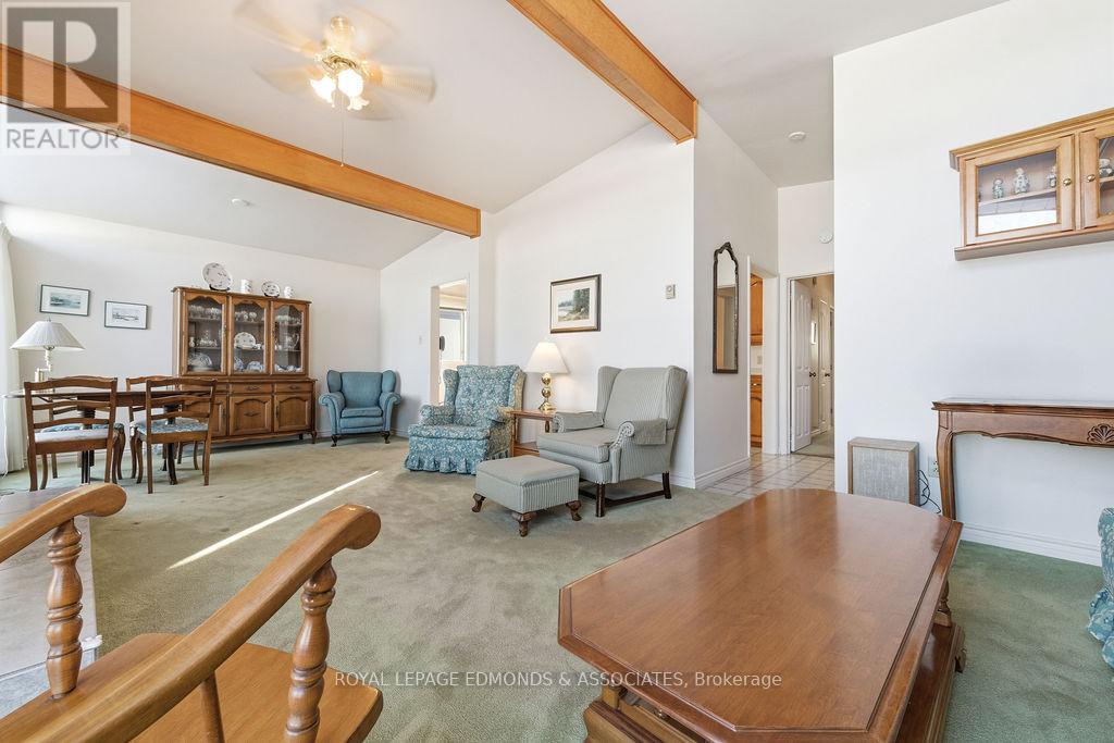 528 Irving Street, Pembroke, Ontario  K8A 2T9 - Photo 12 - X12742898