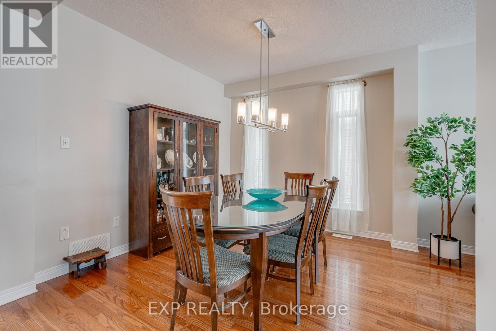 2032 Calico Crescent, Ottawa, Ontario  K4A 4L7 - Photo 10 - X12742872