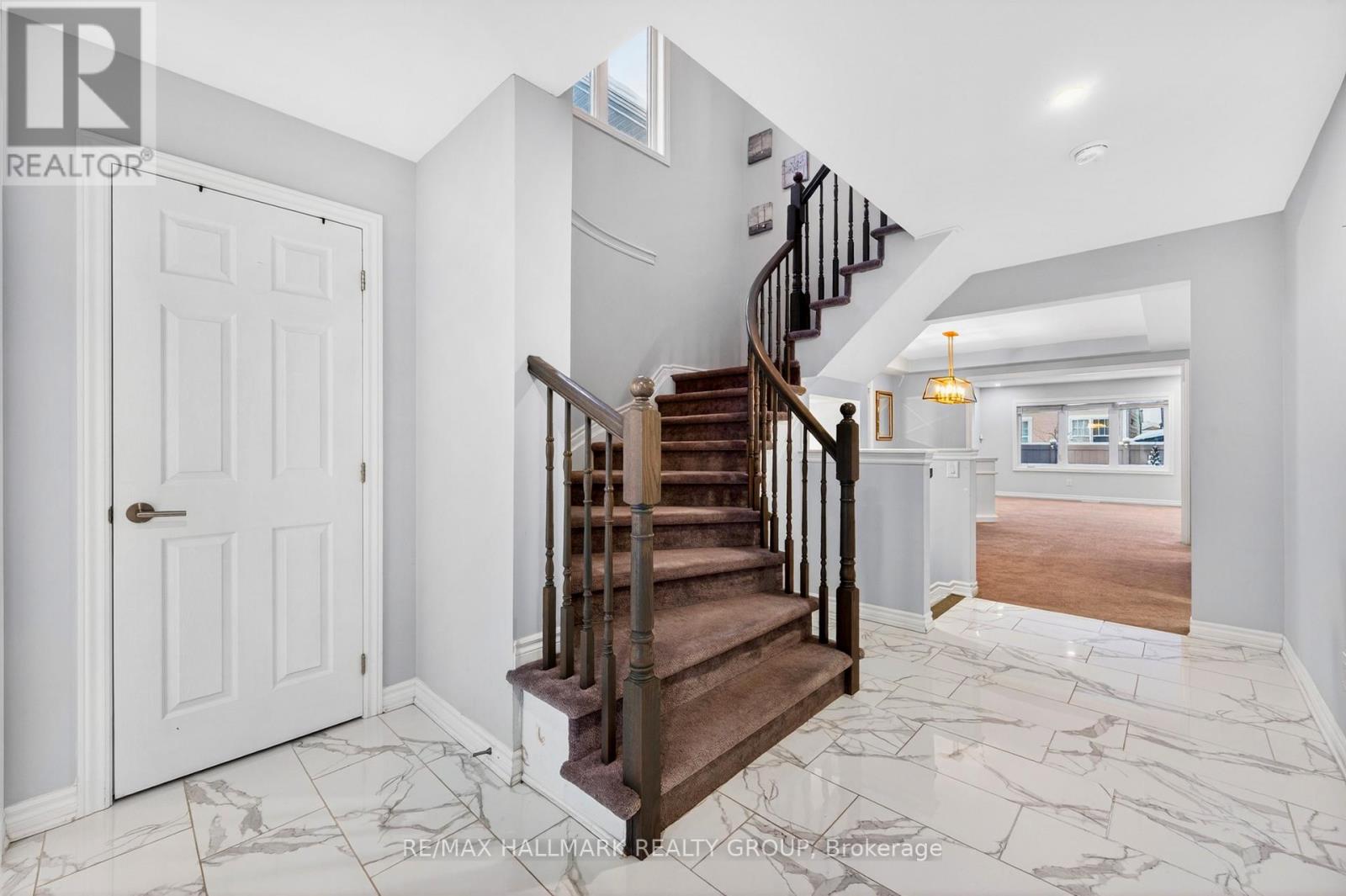 302 Sweetclover Way, Ottawa, Ontario  K4A 1E5 - Photo 3 - X12742918