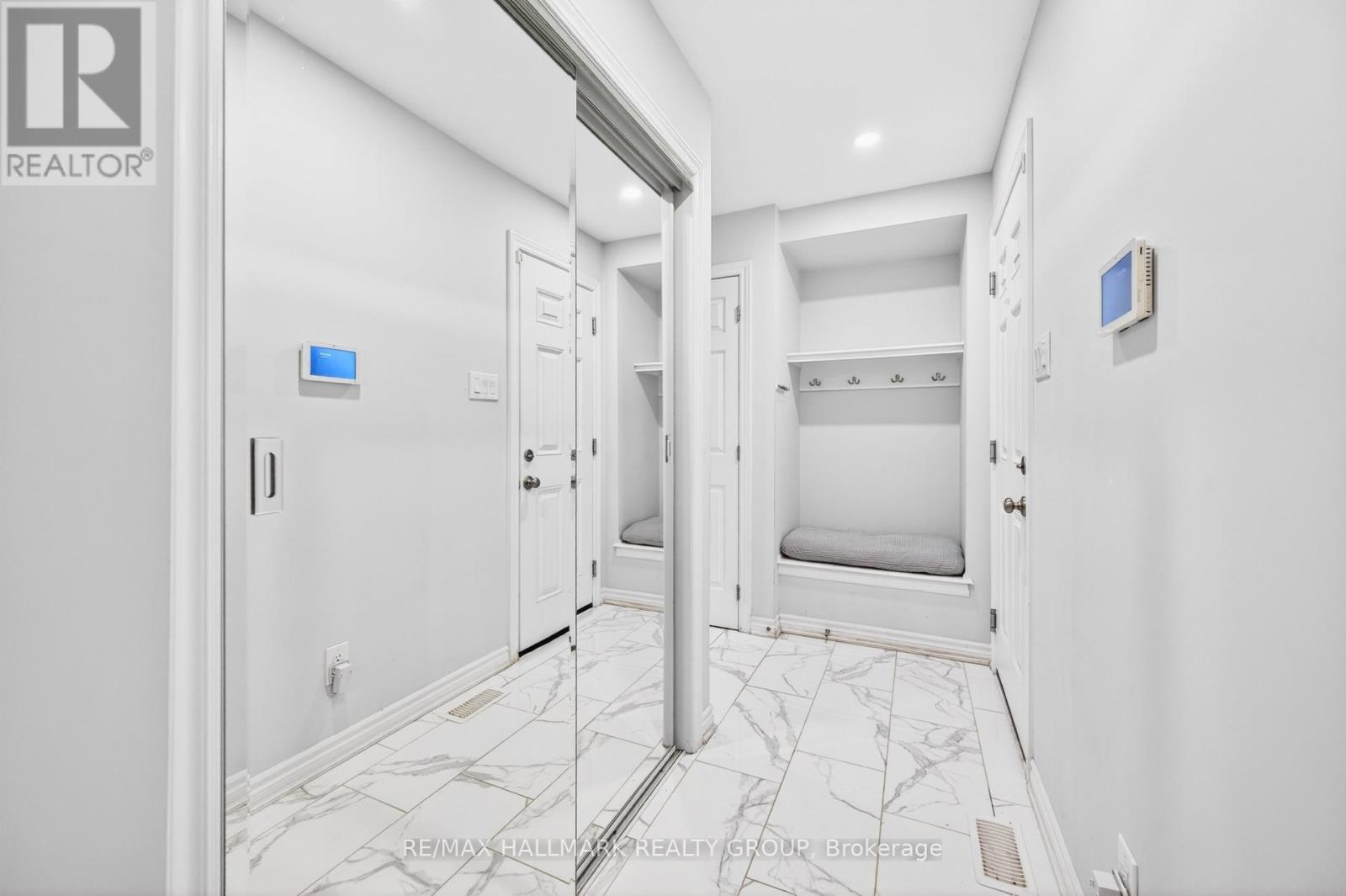 302 Sweetclover Way, Ottawa, Ontario  K4A 1E5 - Photo 5 - X12742918