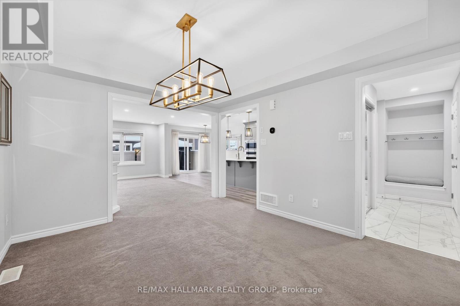 302 Sweetclover Way, Ottawa, Ontario  K4A 1E5 - Photo 9 - X12742918