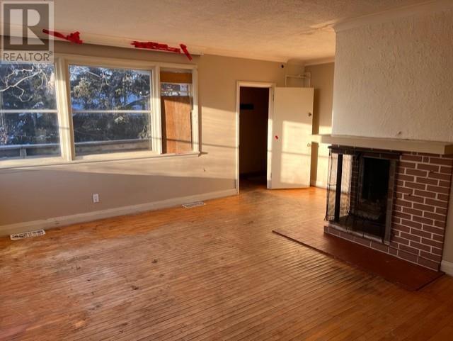 527 Court St N, Thunder Bay, Ontario  P7A 4Y2 - Photo 2 - TB2600147