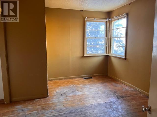 527 Court St N, Thunder Bay, Ontario  P7A 4Y2 - Photo 7 - TB2600147