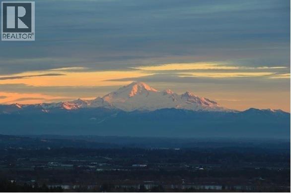 38 1751 Paddock Drive, Coquitlam, British Columbia  V3E 3M2 - Photo 1 - R3084876