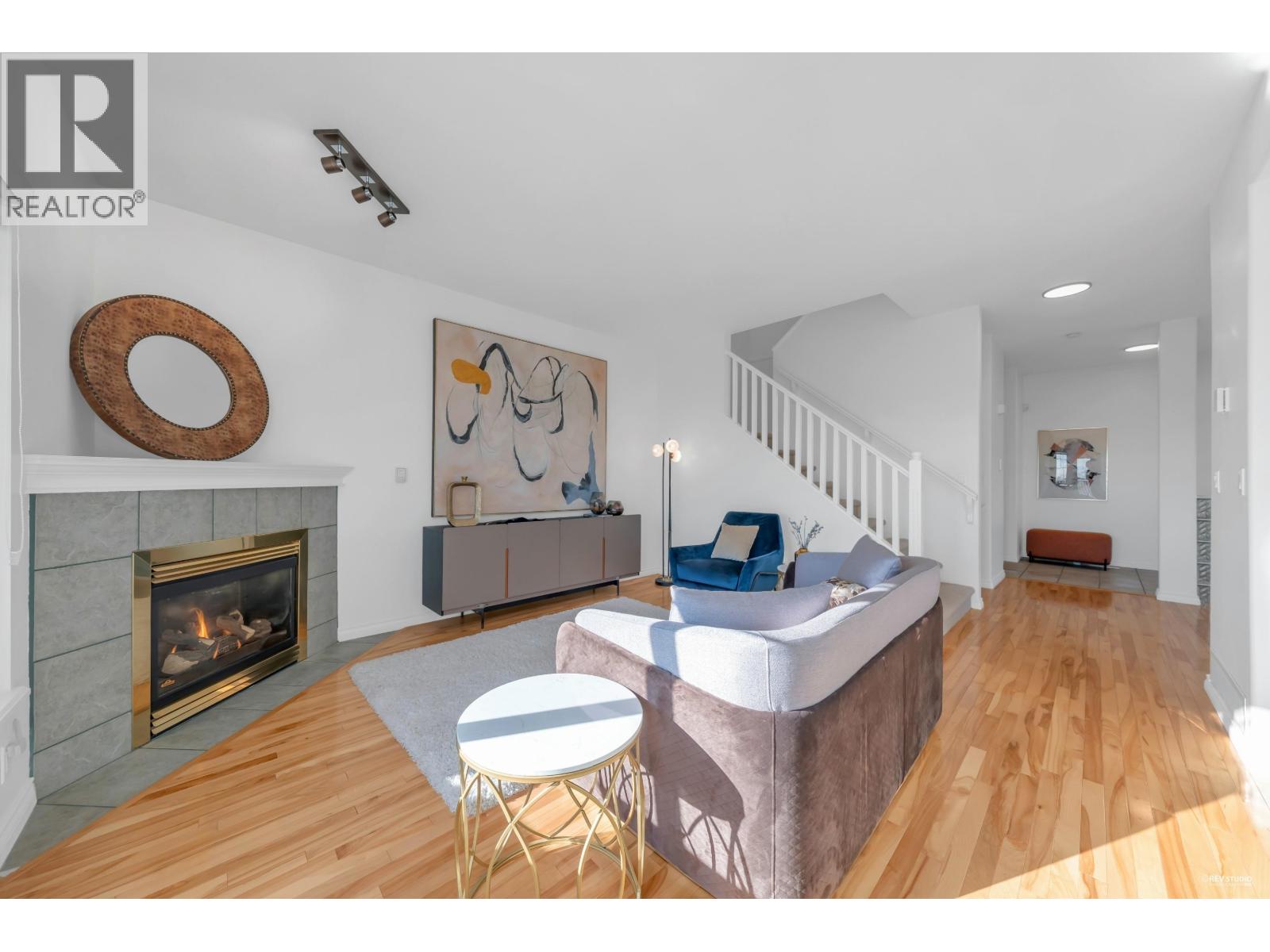 38 1751 Paddock Drive, Coquitlam, British Columbia  V3E 3M2 - Photo 5 - R3084876