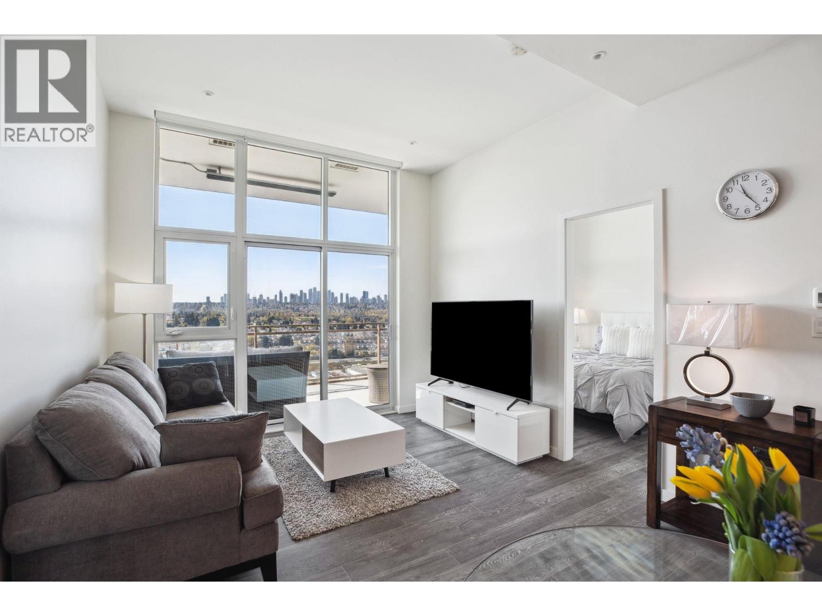 3103 5333 Goring Street, Burnaby, British Columbia  V5B 0B6 - Photo 1 - R3084885