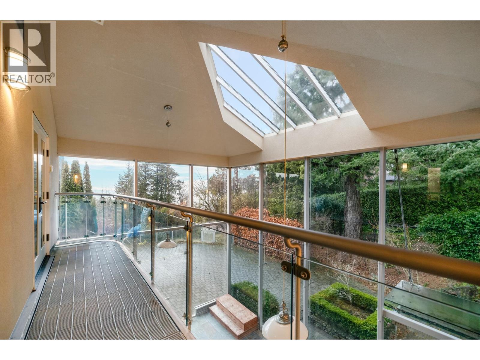 6220 Summit Avenue, West Vancouver, British Columbia  V7W 1Y2 - Photo 18 - R3084879