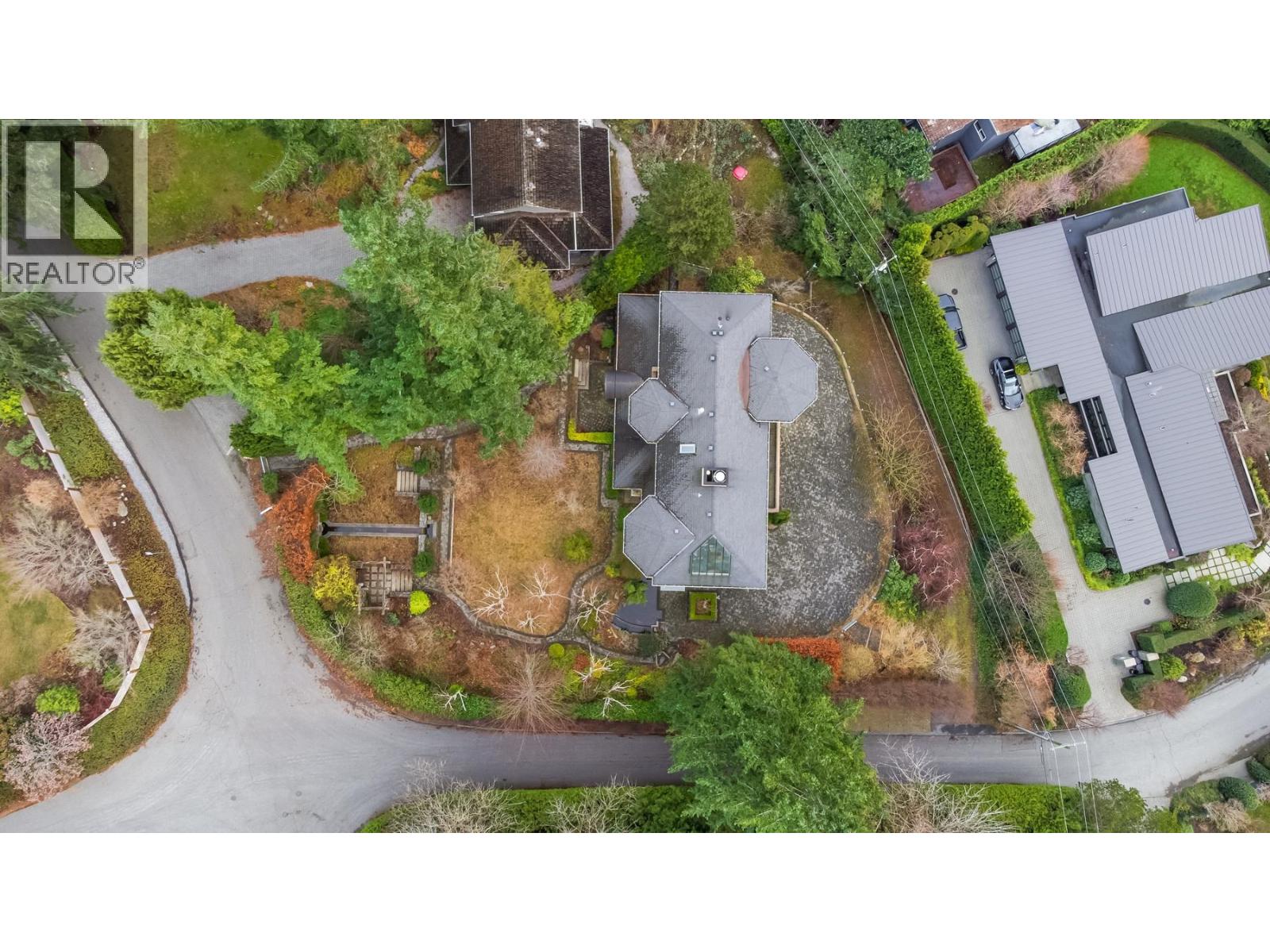 6220 Summit Avenue, West Vancouver, British Columbia  V7W 1Y2 - Photo 38 - R3084879