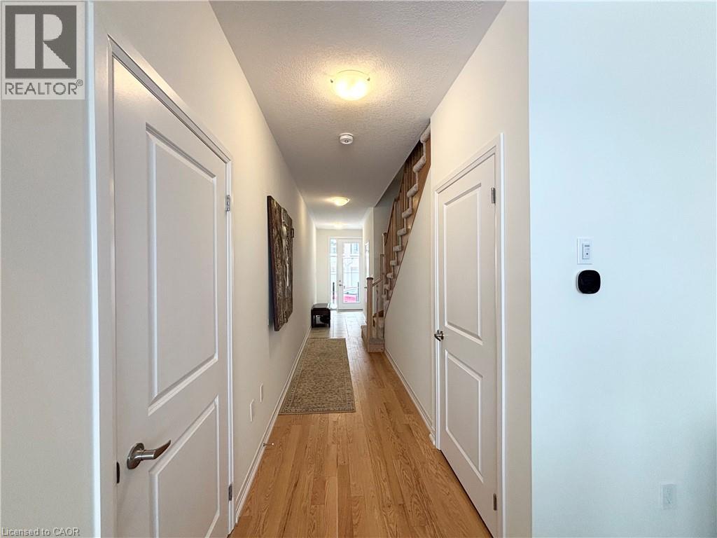 420 Newman Drive Unit# 10, Cambridge, Ontario  N1S 0E9 - Photo 10 - 40800197