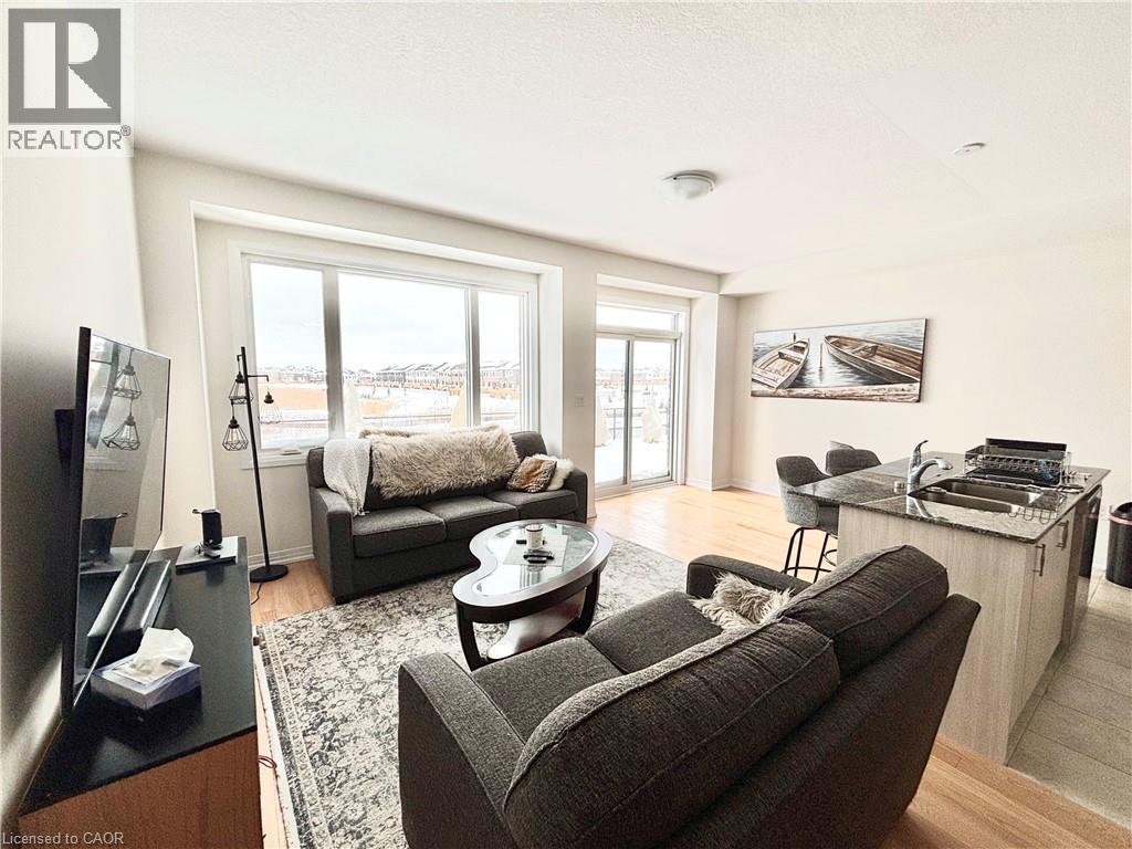 420 Newman Drive Unit# 10, Cambridge, Ontario  N1S 0E9 - Photo 2 - 40800197