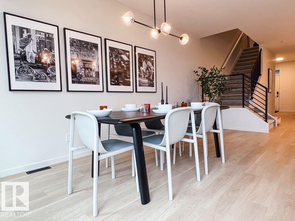 7451 Klapstein Cr Sw, Edmonton, Alberta  T6W 0A6 - Photo 8 - E4471642