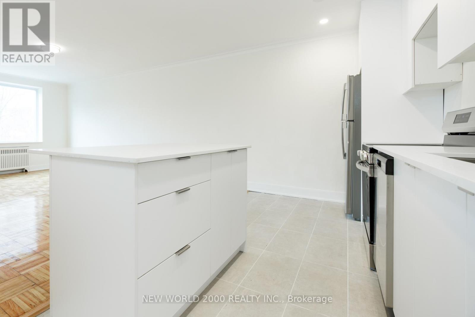 413 - 49 Glen Elm Avenue, Toronto, Ontario  M4T 1V2 - Photo 3 - C12742854