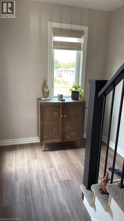 261 Chapel Hill Drive Unit# 45, Kitchener, Ontario N2R 1N5 - Photo 5 - 40801738