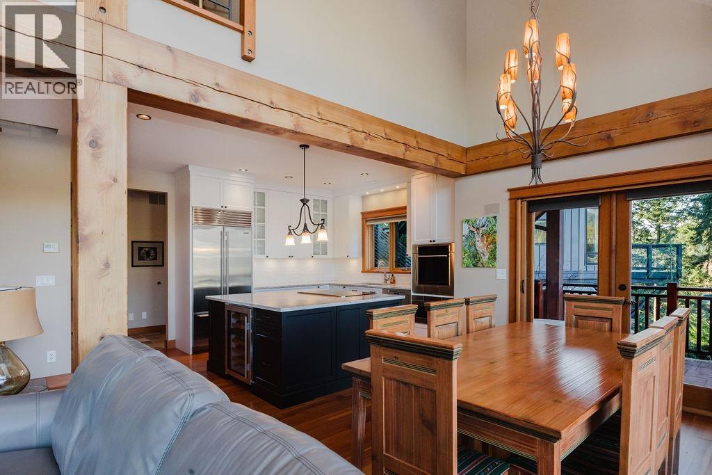 401 Skyline Drive, Gibsons, British Columbia  V0N 1V8 - Photo 15 - R3080514