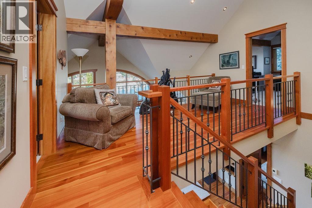 401 Skyline Drive, Gibsons, British Columbia  V0N 1V8 - Photo 27 - R3080514