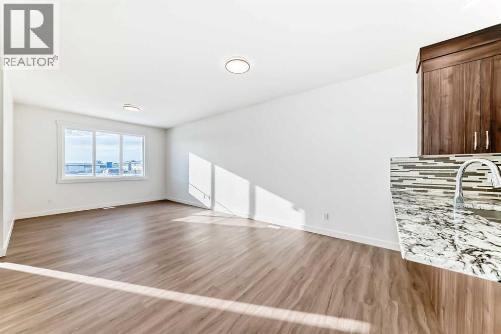 132 Belvedere Park Se, Calgary, Alberta  T2A 8A1 - Photo 5 - A2281861