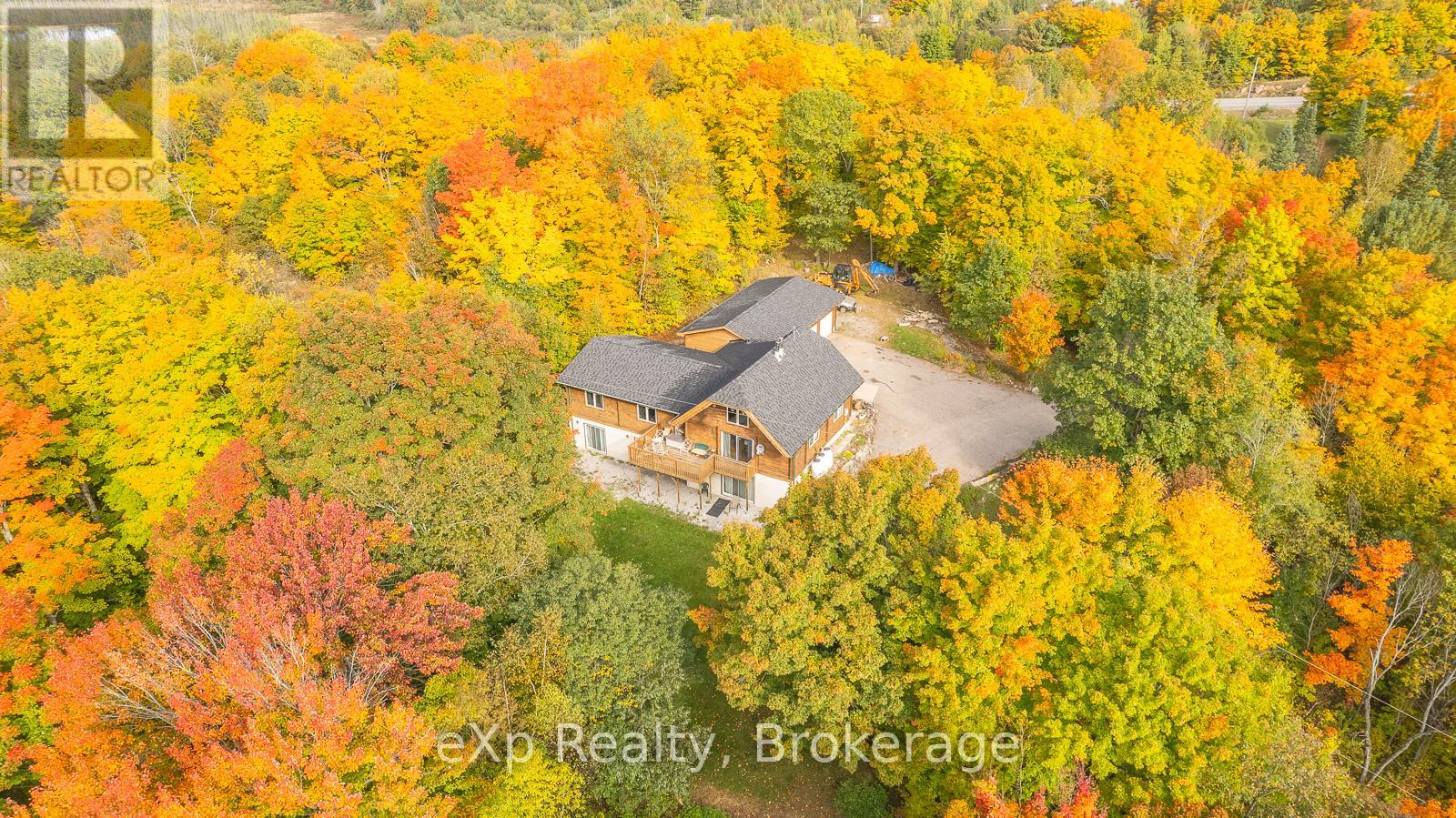 5331 Hwy 124 Highway, Magnetawan, Ontario  P0A 1P0 - Photo 1 - X12393052