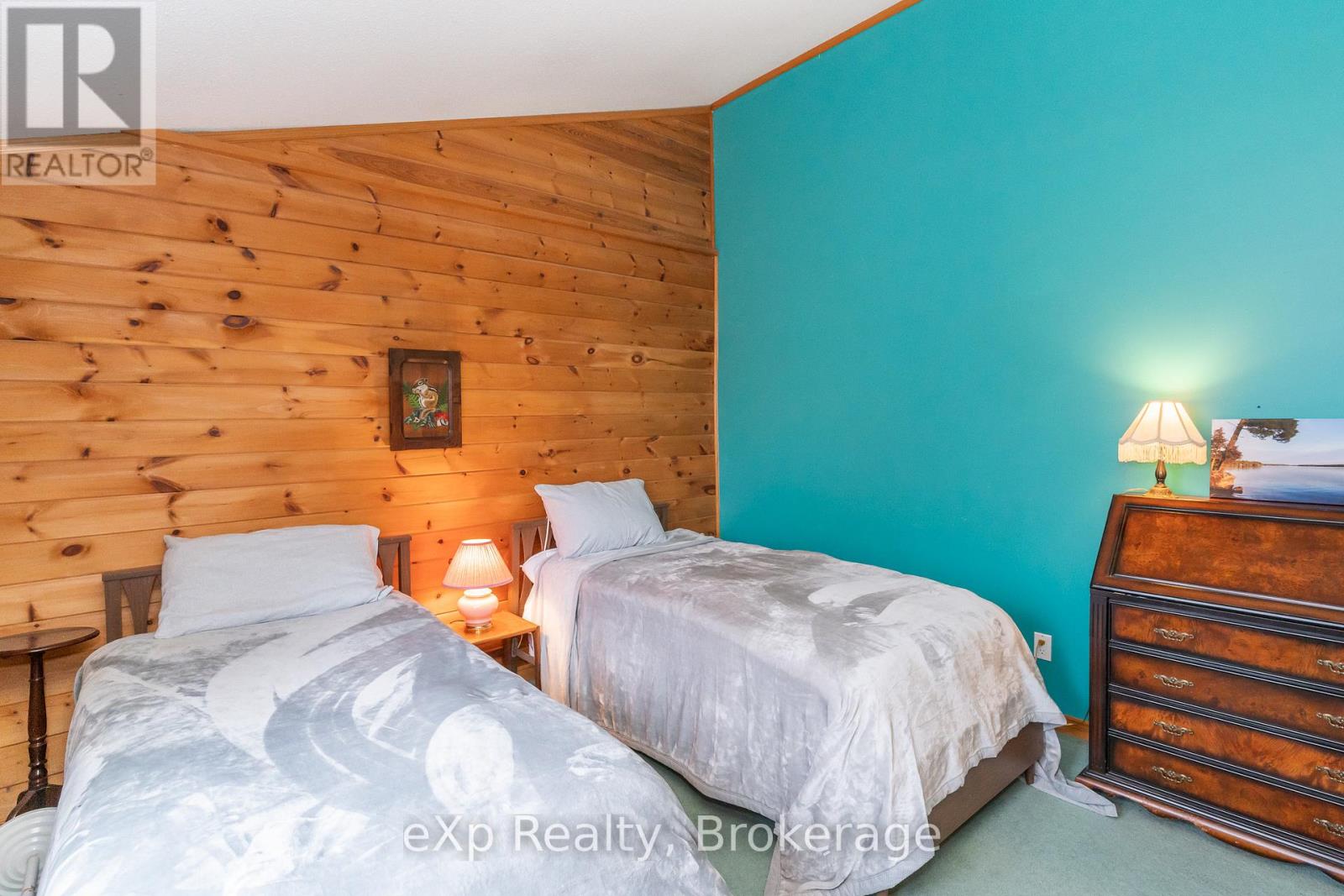 5331 Hwy 124 Highway, Magnetawan, Ontario  P0A 1P0 - Photo 22 - X12393052