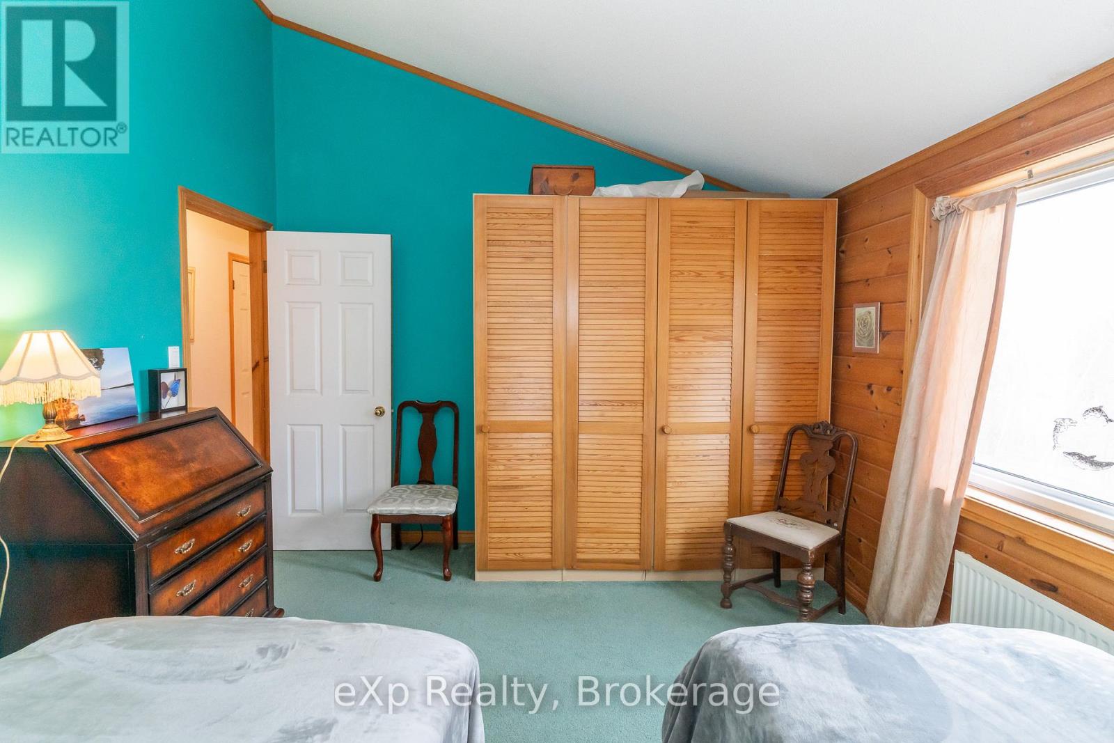 5331 Hwy 124 Highway, Magnetawan, Ontario  P0A 1P0 - Photo 23 - X12393052