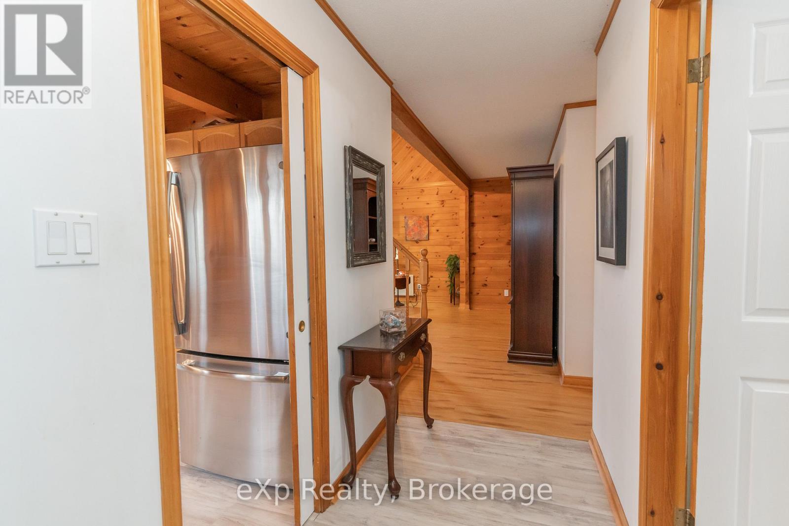 5331 Hwy 124 Highway, Magnetawan, Ontario  P0A 1P0 - Photo 8 - X12393052