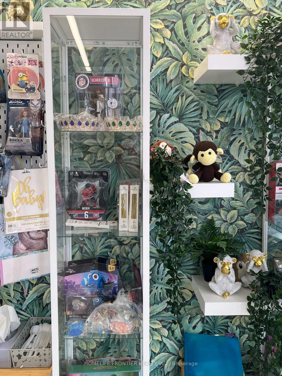 16 Wilstead Drive, Newmarket, Ontario  L3Y 4T9 - Photo 5 - N12742844