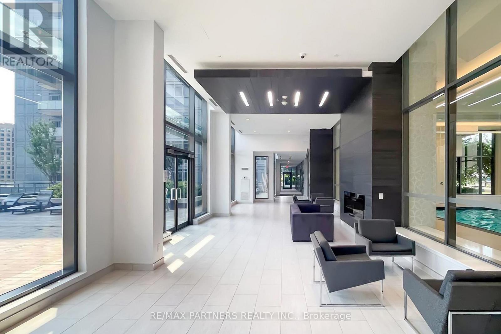 1906 - 65 Oneida Crescent, Richmond Hill, Ontario  L4B 0B1 - Photo 34 - N12742902