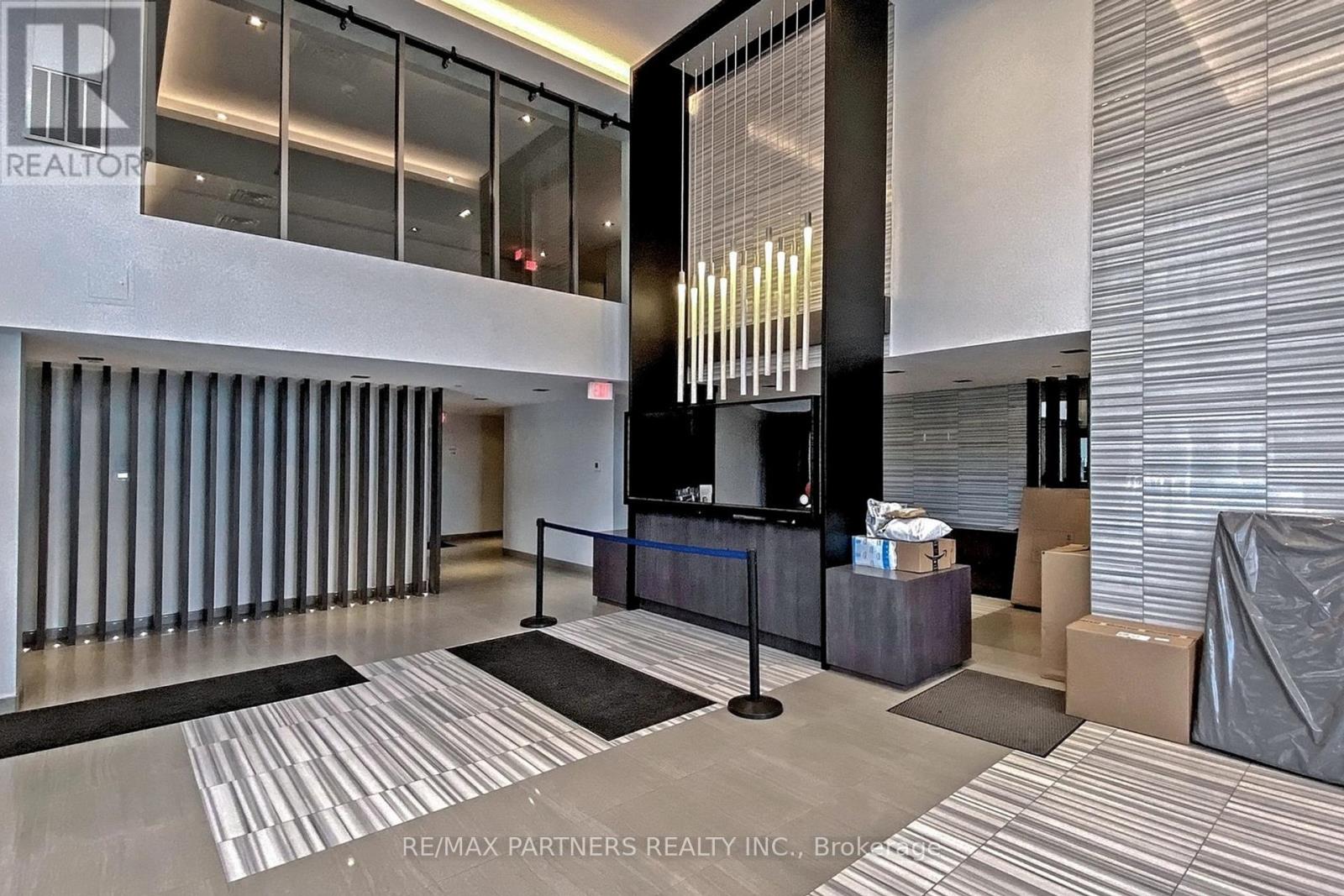 1906 - 65 Oneida Crescent, Richmond Hill, Ontario  L4B 0B1 - Photo 8 - N12742902