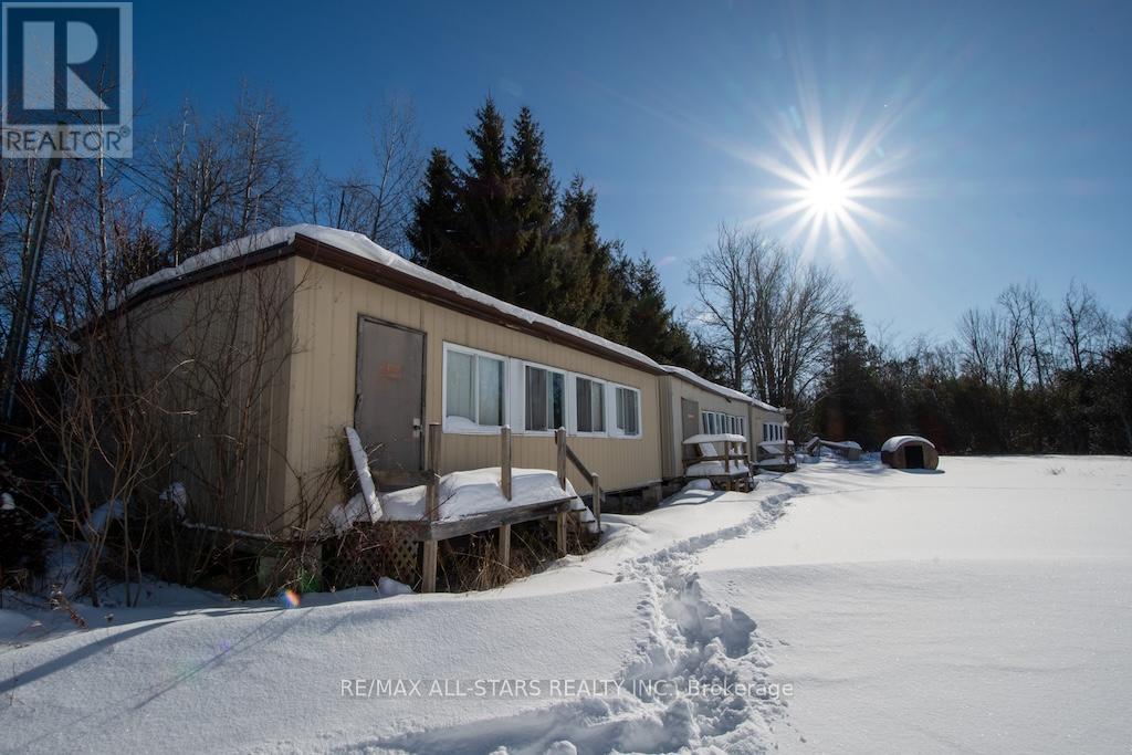 1185 Sturgeon Road, Kawartha Lakes, Ontario  K9V 4R8 - Photo 44 - X12742564