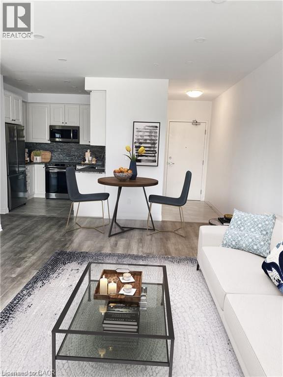 5 Hamilton Street N Unit# 211, Waterdown, Ontario  L0R 2H4 - Photo 3 - 40801915