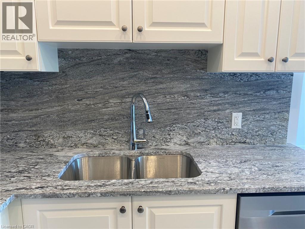 5 Hamilton Street N Unit# 211, Waterdown, Ontario  L0R 2H4 - Photo 6 - 40801915